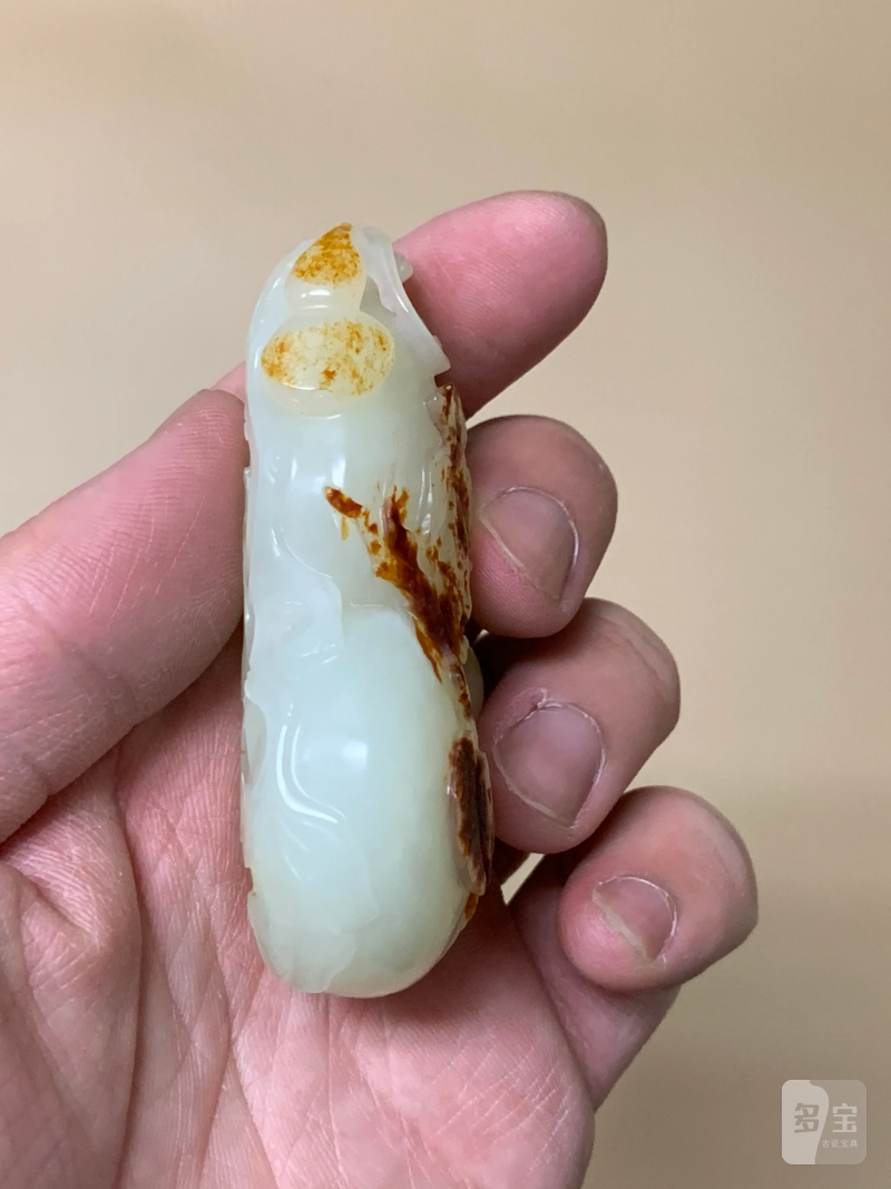 清 白玉红皮巧雕葫芦镇纸 - 图5